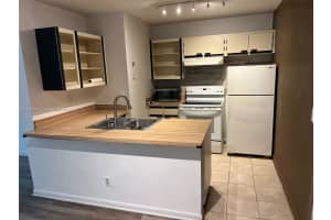 18328 NW 68th Ave APT L, Hialeah, FL 33015, - MLS#A11761848