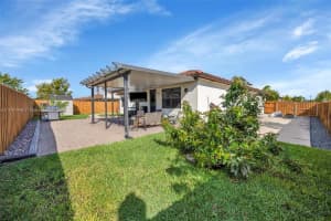 2594 SE 2nd St, Homestead, FL 33033, - MLS#A11761849