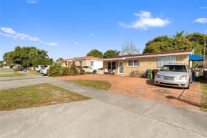 165 E 18th St, Hialeah, FL 33010, Sold 05/27/25