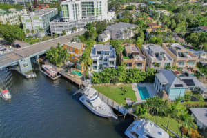 453 SW 5th Ave, Fort Lauderdale, FL 33315, - MLS#A11761896