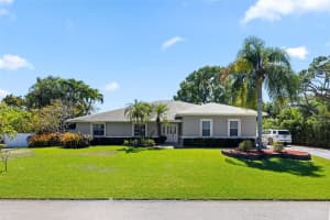 8520 SW 181st St, Palmetto Bay, FL 33157, Sold 06/09/25