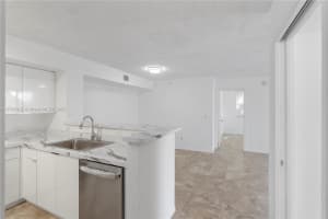 11177 Sw 8th St 207 Pembroke Pines, FL 33025 - MLS#A11761902