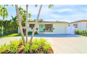 6110 S Waterway Dr, Miami, FL 33155, Sold 05/06/25
