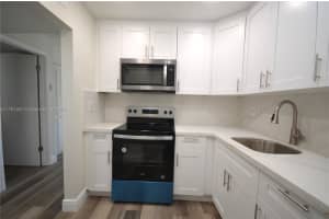 6070 W 18th Ave APT 310, Hialeah, FL 33012, Sold 09/08/25