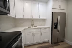 6070 W 18th Ave APT 310, Hialeah, FL 33012, Sold 09/08/25