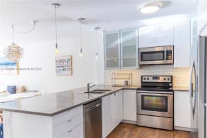 MLS# A11762004, Miami Beach, Florida 33140