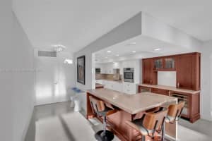 3725 S Ocean Dr 1024, Hollywood