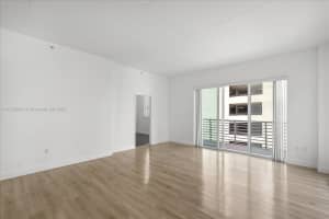 234 NE 3rd St APT 1002, Miami, FL 33132, Sold 05/16/25