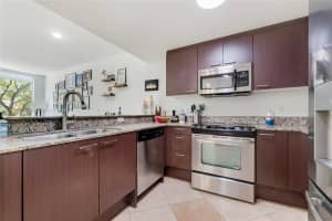 3001 SW 27th Ave APT 301, Miami, FL 33133, Sold 06/09/25