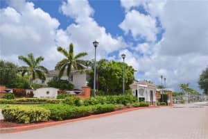 17335 NW 7th Ave #301, Miami Gardens, FL 33169, Sold 04/21/25