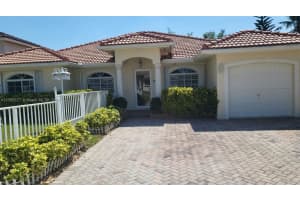 14384 Sw 167th Ter, Miami