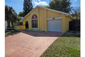 5112 SW 151st Pl, Miami, FL 33185, Sold 05/31/25