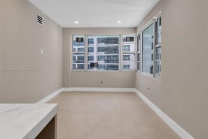 5255 Collins Ave APT 9B, Miami Beach, FL 33140, - MLS#A11762344
