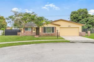 460 NW 45th Ave, Plantation, FL 33317, Sold 04/11/25