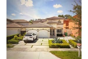 8771 Nw 153rd Ter, Miami Lakes