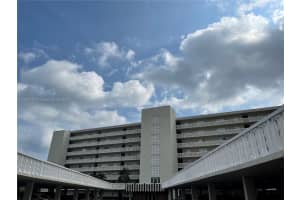 801 Lake Shore Dr APT 414, West Palm Beach, FL 33403, - MLS#A11762487