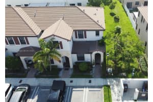 10587 W 33rd Ct 10587, Hialeah