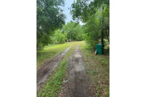 MLS# A11762513, Okeechobee, Florida 34972
