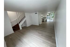 6007 Sw 69th St 74, South Miami
