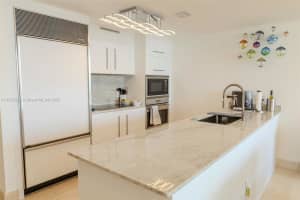 475 Brickell Ave APT 2307, Miami, FL 33131, - MLS#A11762524