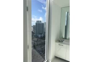 151 SE 1st St Apt 1011, Miami, FL 33131, Sold 07/21/25