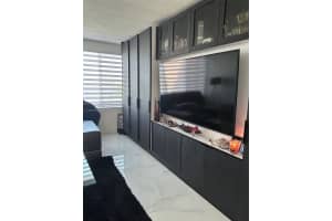 18555 NE 14th Ave APT 609, Miami, FL 33179, - MLS#A11762538