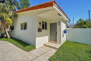 1070 Tyler St, Hollywood, FL 33019, - MLS#A11762546