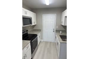 941 NE 169th St APT 102, North Miami Beach, FL 33162, - MLS#A11762559