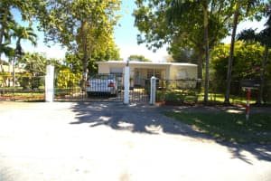 1142 NW 2nd Ave, Fort Lauderdale, FL 33311, - MLS#A11762591