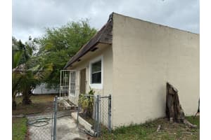 3859 NW 207 St Rd, Miami Gardens, FL 33055, Sold 05/09/25