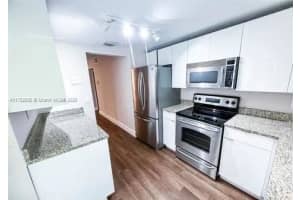 4141 Nw 21st St 103, Lauderhill