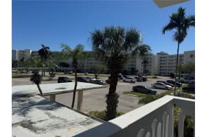 2855 Leonard Dr APT H207, Aventura, FL 33160, Sold 04/29/25