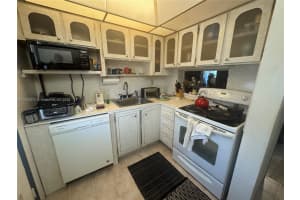 2855 Leonard Dr APT H207, Aventura, FL 33160, Sold 04/29/25