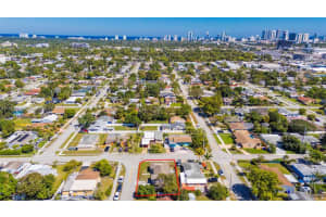2402 Plunkett St Hollywood, FL 33020 - MLS#A11762692