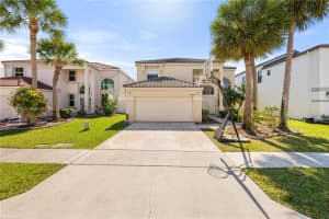 1560 NW 159th Ave, Pembroke Pines, FL 33028, - MLS#A11762700