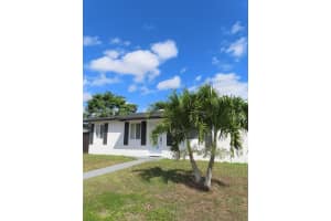 95 Sw 17th Ter, Homestead