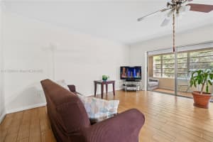 17157 SW 112th Ct, Miami, FL 33157, Sold 05/22/25