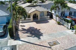 10038 NW 127th Terrace, Hialeah Gardens, FL 33018, Sold 06/27/25