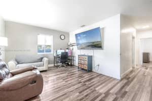 1000 NW 114th St, Miami, FL 33168, Sold 05/12/25