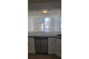 427 Golden Isles Dr APT 11F, Hallandale Beach, FL 33009, - MLS#A11763054
