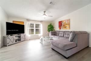 7322 Groveland Farms Rd Other, FL 34736 - MLS#A11763064