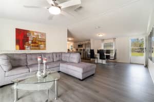 7322 Groveland Farms Rd Other, FL 34736 - MLS#A11763064