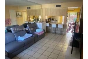 1925 SW 107th Ave APT 208, Miami, FL 33165, - MLS#A11763100