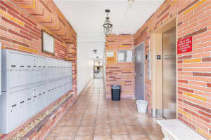 201 NE 14th Ave APT 8C, Hallandale Beach, FL 33009, - MLS#A11763174