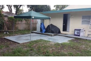 27 SW 7th St, Hallandale Beach, FL 33009, - MLS#A11763178