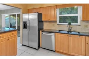 902 N 13th Ave, Hollywood, FL 33019, - MLS#A11763183