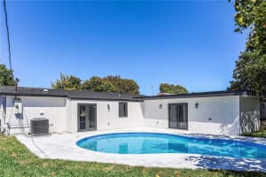 6590 NW 22nd St, Sunrise, FL 33313, Sold 07/31/25
