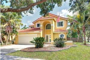10339 Santiago St, Hollywood, FL 33026, Sold 04/22/25