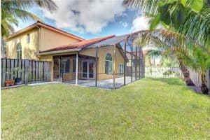 10339 Santiago St, Hollywood, FL 33026, Sold 04/22/25
