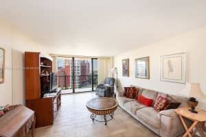 1450 Brickell Bay Dr #1510, Miami, FL 33131, Sold 06/13/25